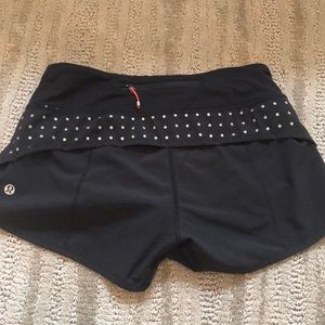 GREAT CONDITION LULU SHORTS